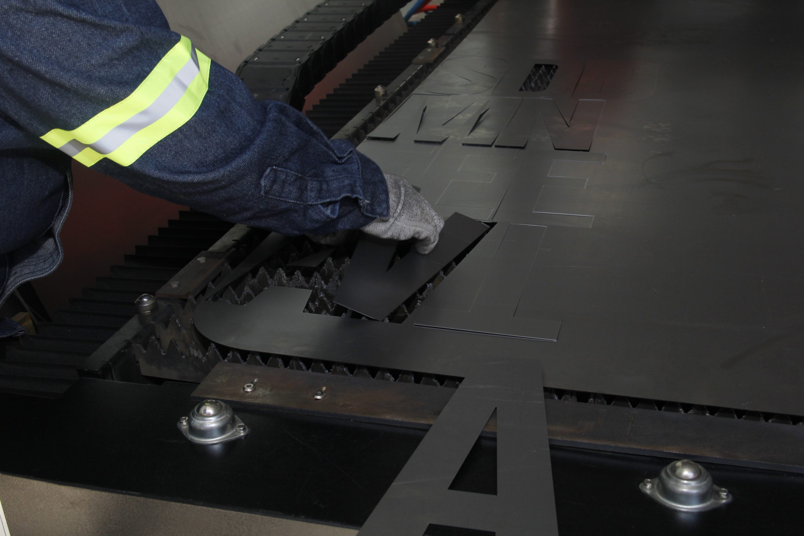 corte-laser-en-metal-en-mexico